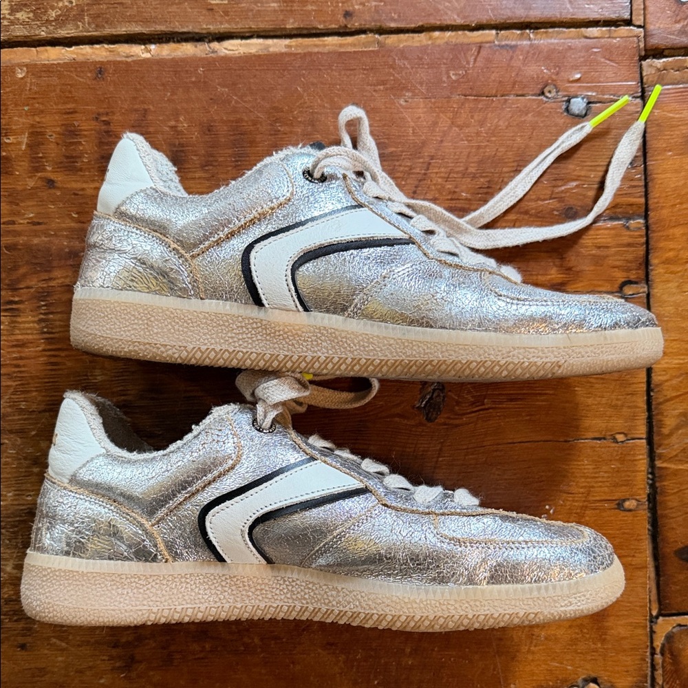 Verbenas Sora Breck Metallic Leather Sneakers Size 37